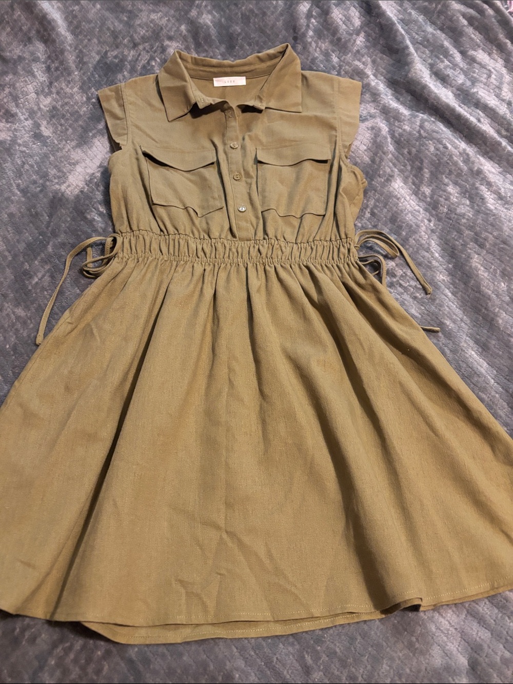 NWOT Lush Dress